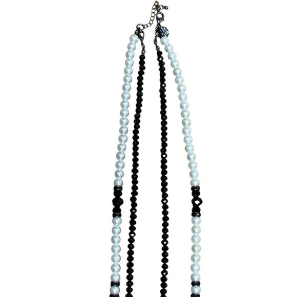 WHBM Pearl Black Glass Double Strand Necklace - Picture 3 of 6